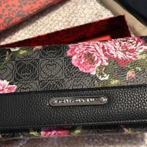 Stone Mountain leather wallet new no tags .